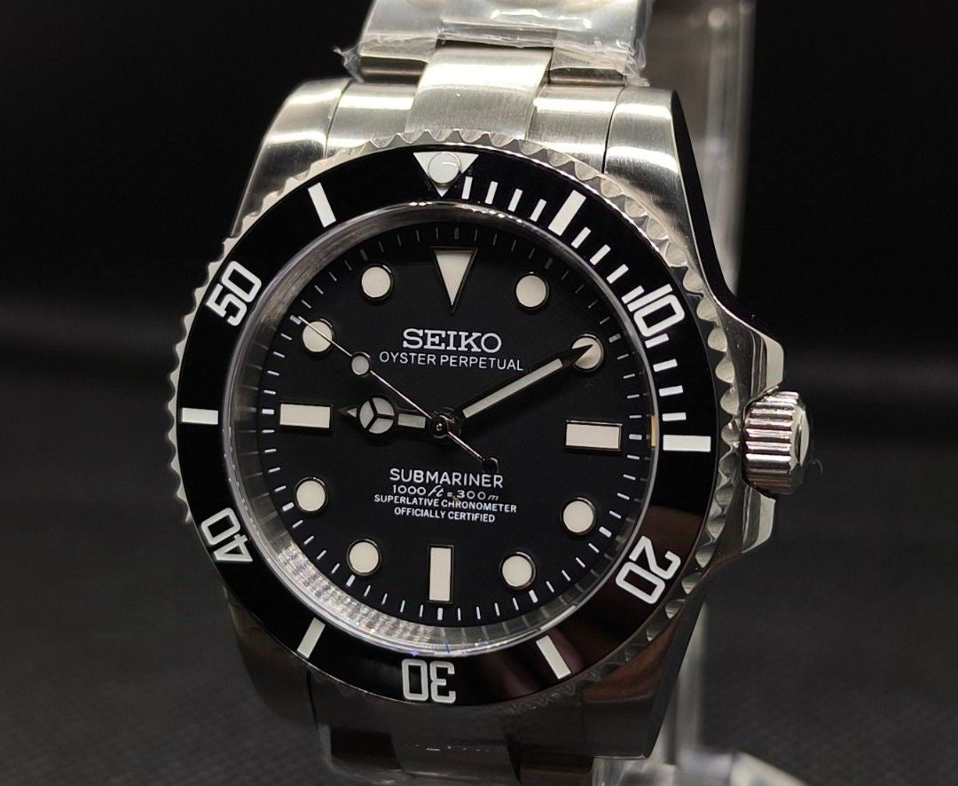 Seiko Submariner Mod 'Black No-date' 40 – NH35 Mod Watch Shop