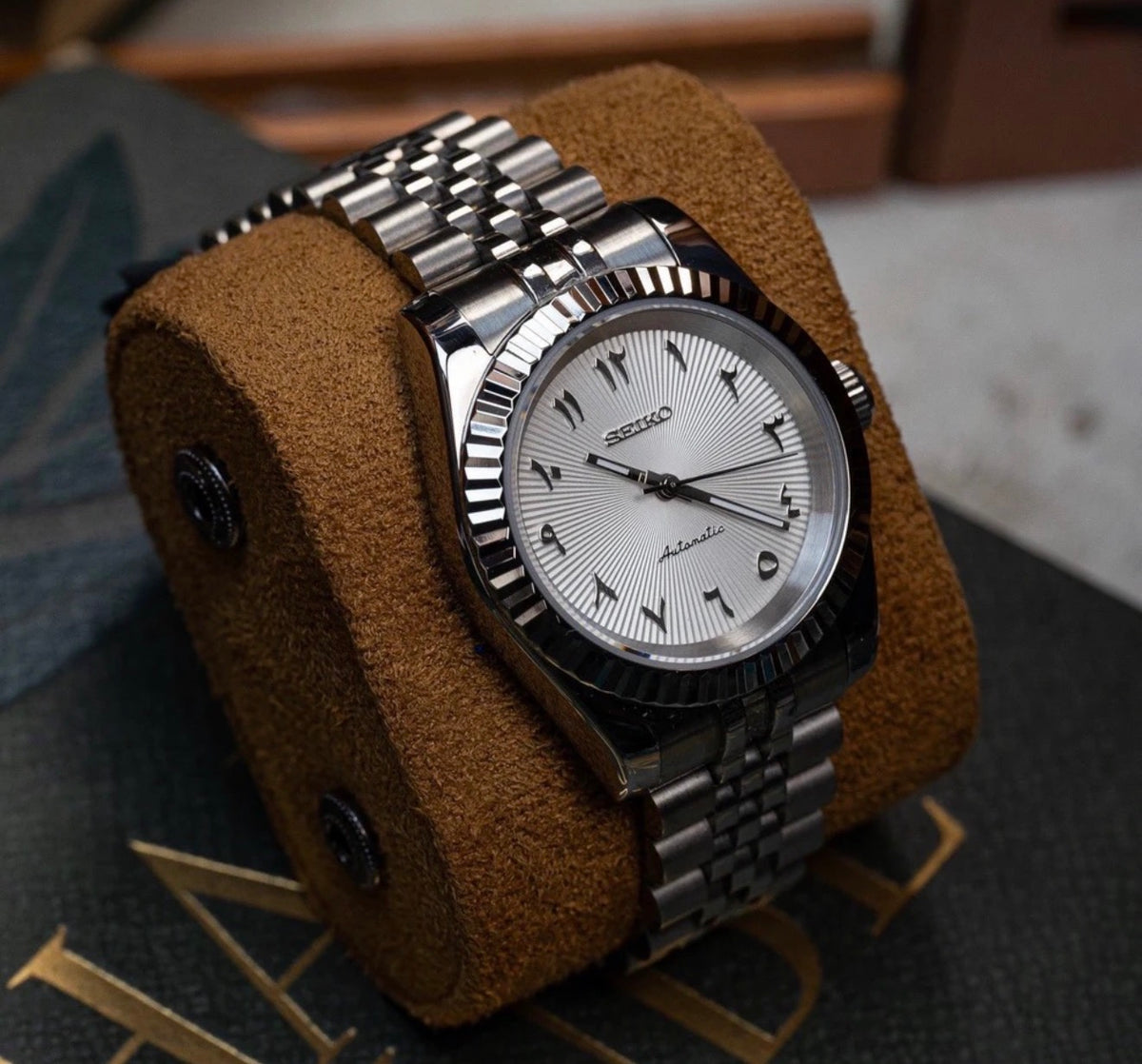 Seiko Date-just Mod ‘No-date White Arabic Dial’ 36/39