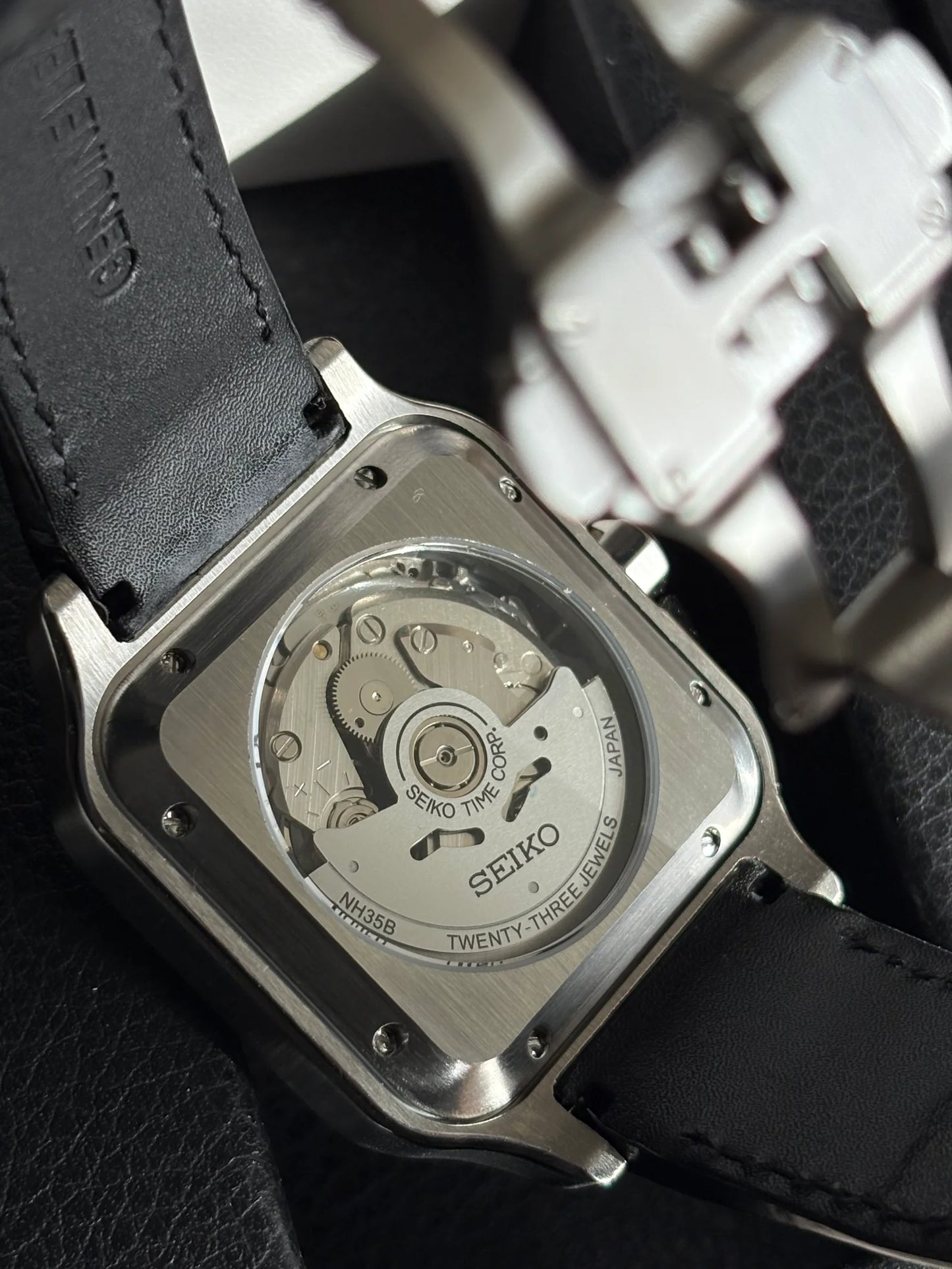 Seiko Santos Mod ‘Black Dial/ Leather Strap’ 39