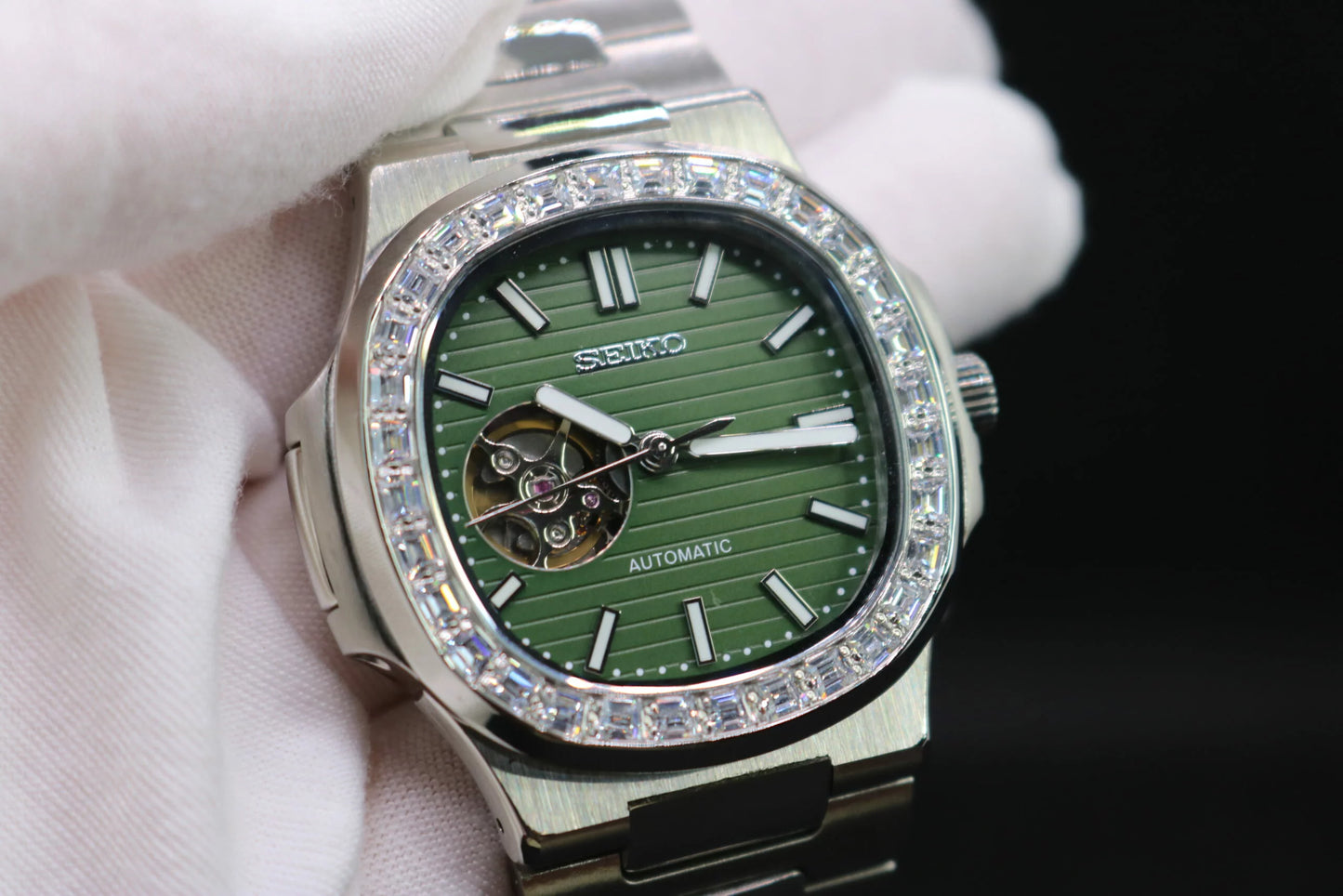 Seiko Nautilus Mod ‘Khaki Green Open-Heart Diamond Bezel’ 40