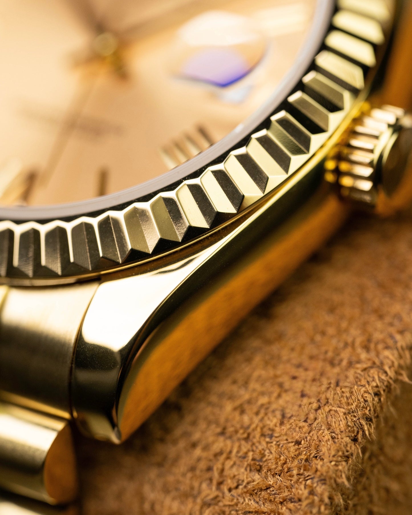 Seiko Day-Date Mod ‘Full Gold’ 39