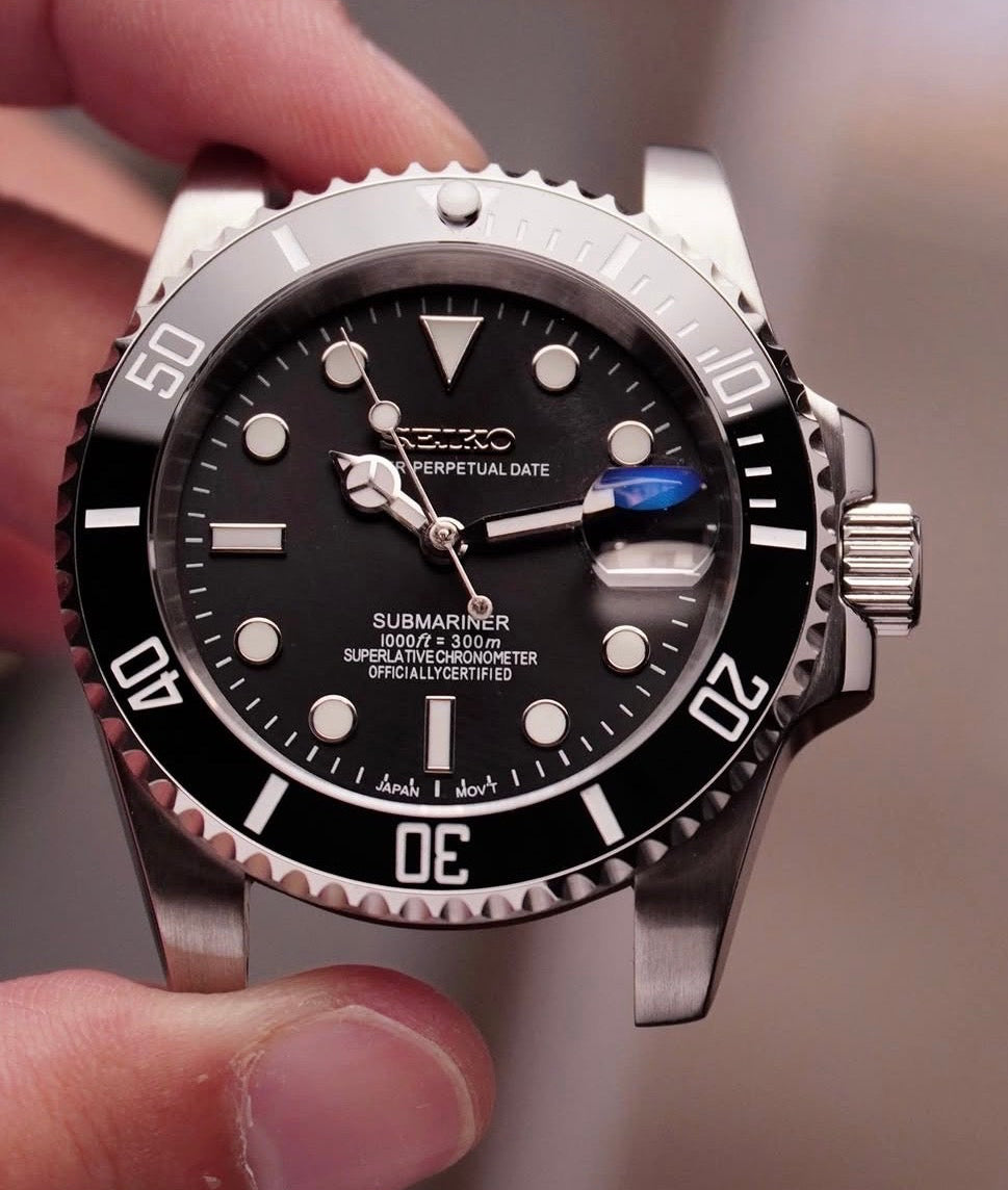 Seiko Submariner Homage Watch – Black Steel, NH35, 300m WR, 40mm