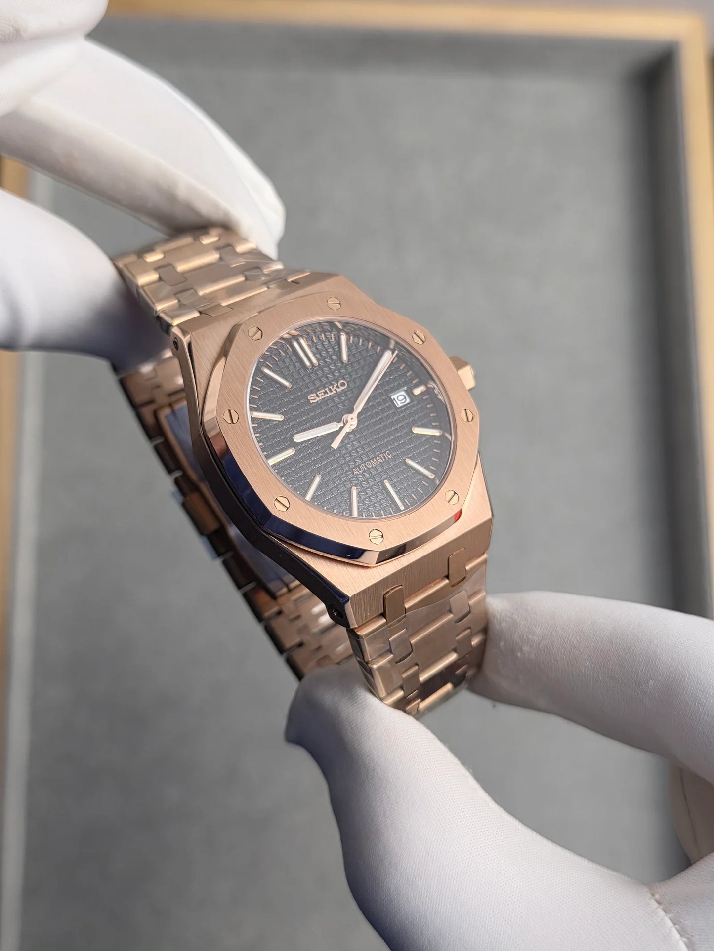 Seiko Royal Oak Mod ‘Rose Gold Black Dial’ 41