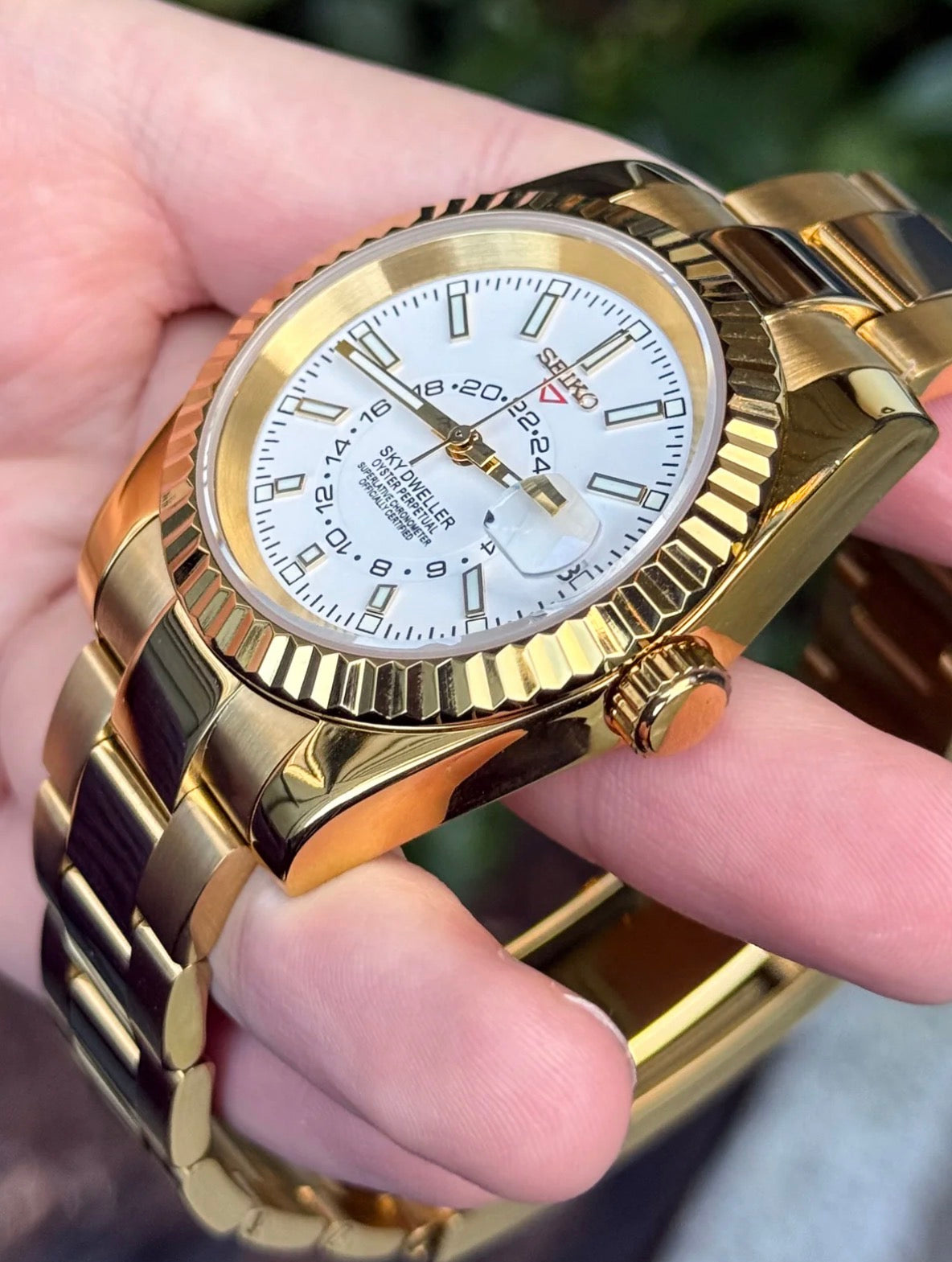 Seiko Sky-Dweller Mod ‘Gold White Dial’ 40
