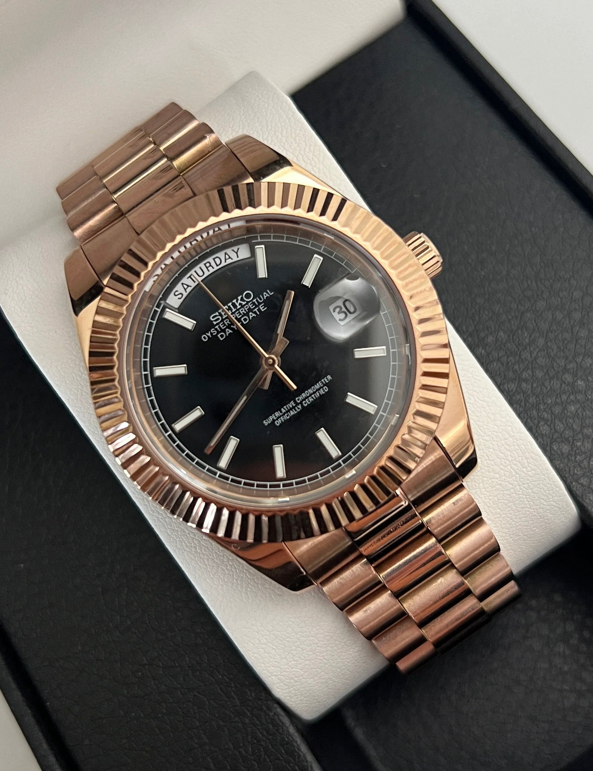 Seiko Day-date Mod ‘Rose Gold Black Dial‘ 36/39