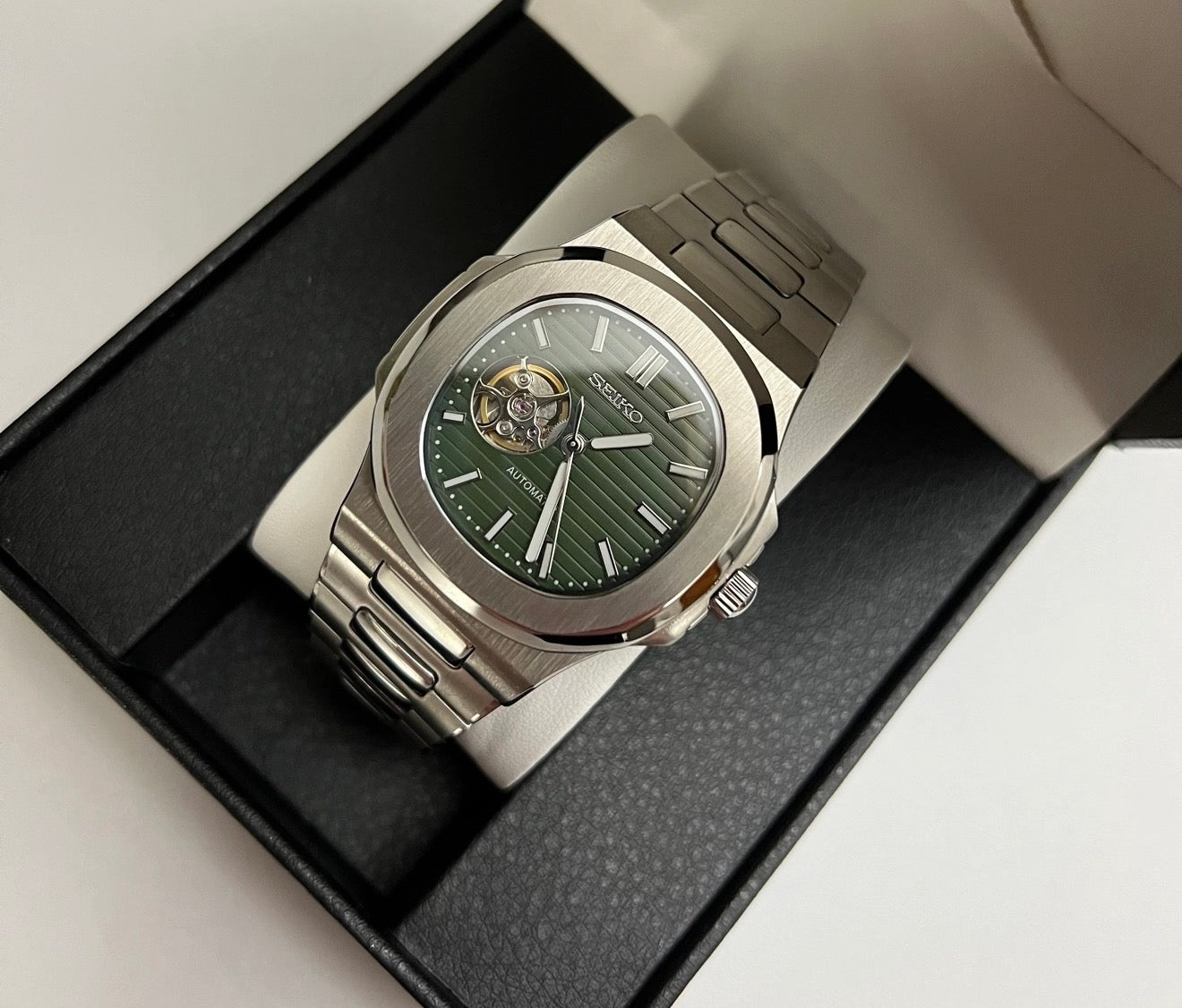 Seiko Nautilus Mod ‘Silver Steel Open Heart’ 40