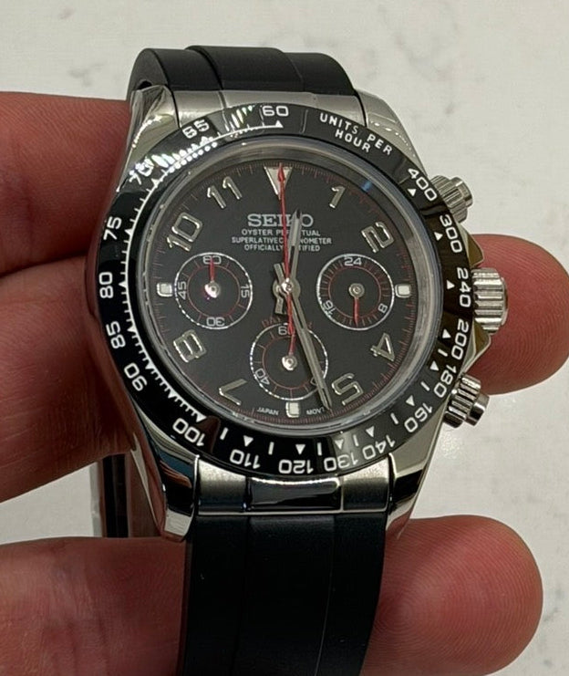 Seiko Daytona Mod Oyster-flex Black Dial/ Red Hands’ 40