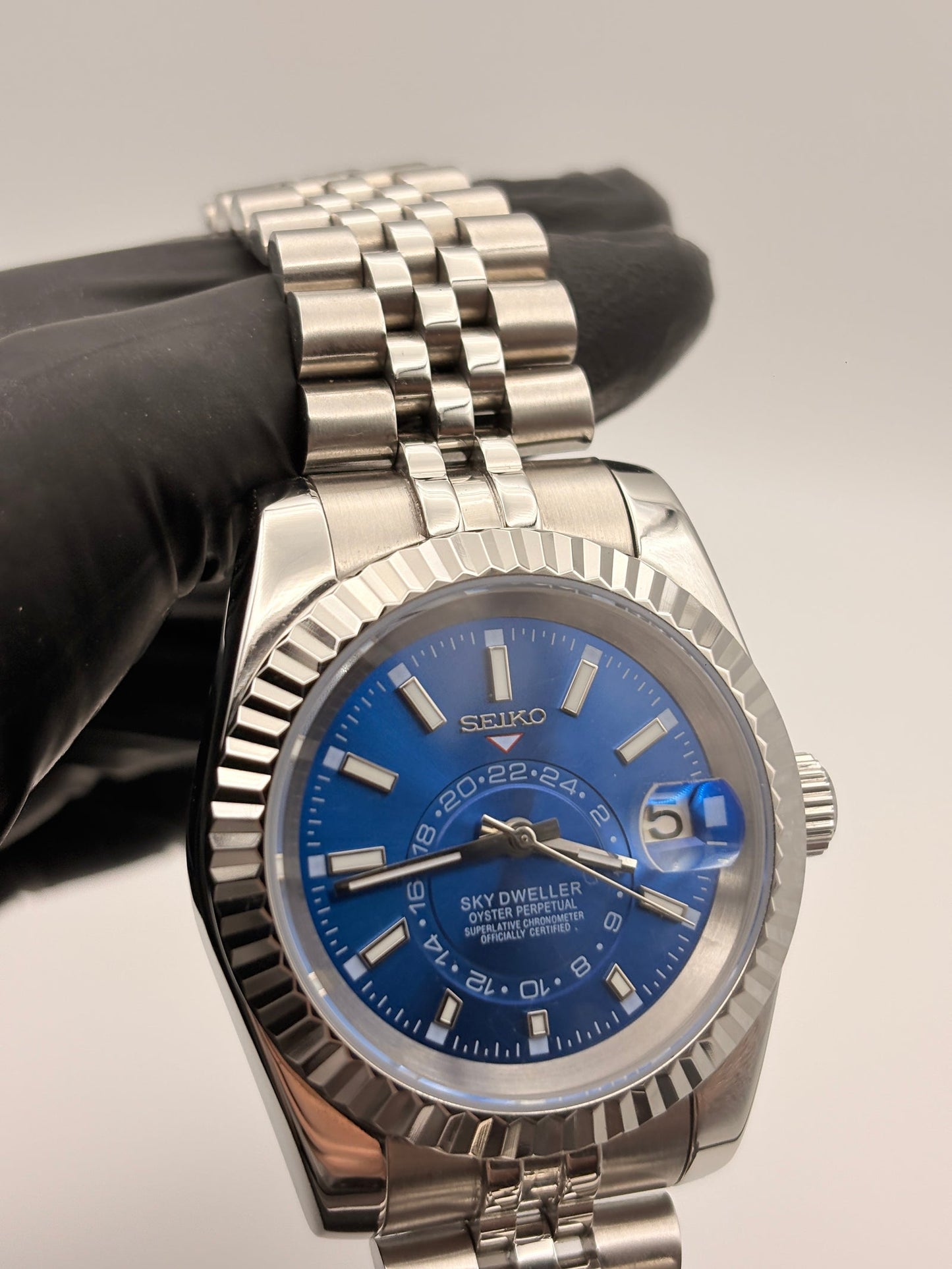 Seiko Sky- Dweller Mod ‘Azure Dial’ 40mm
