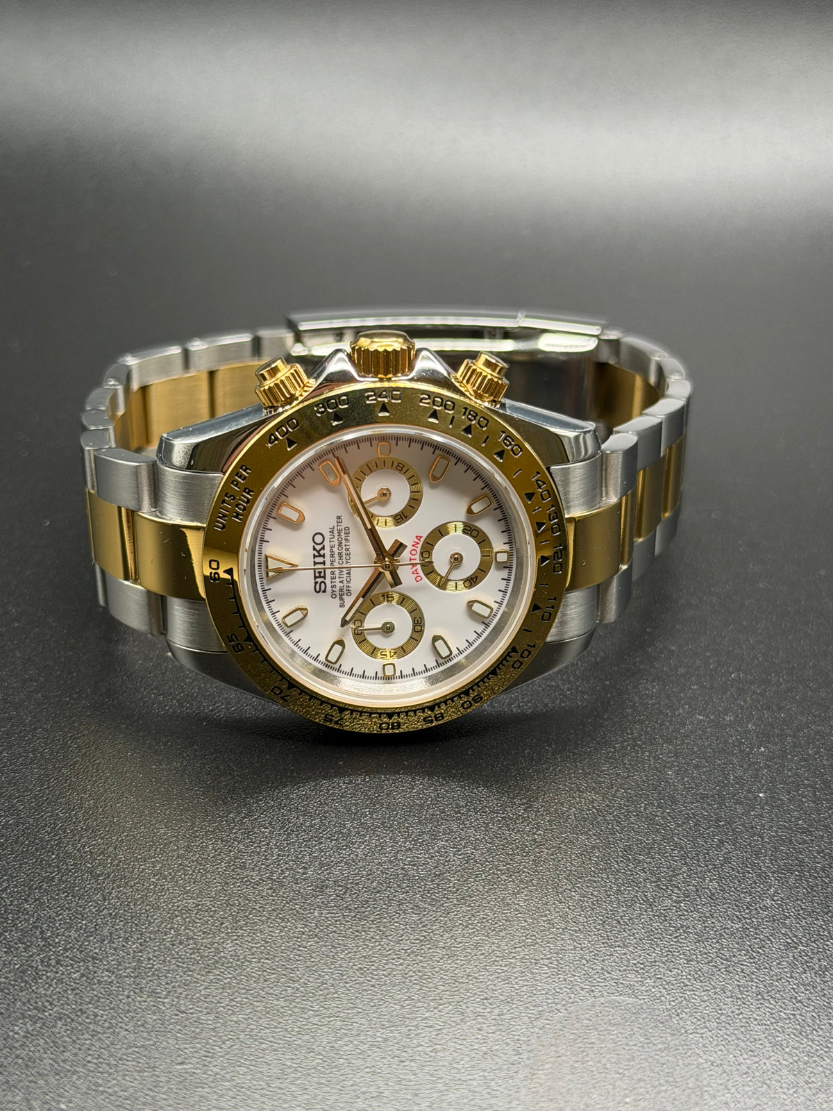 Seiko Daytona Mod ‘Gold Two-Tone White Dial’ 40