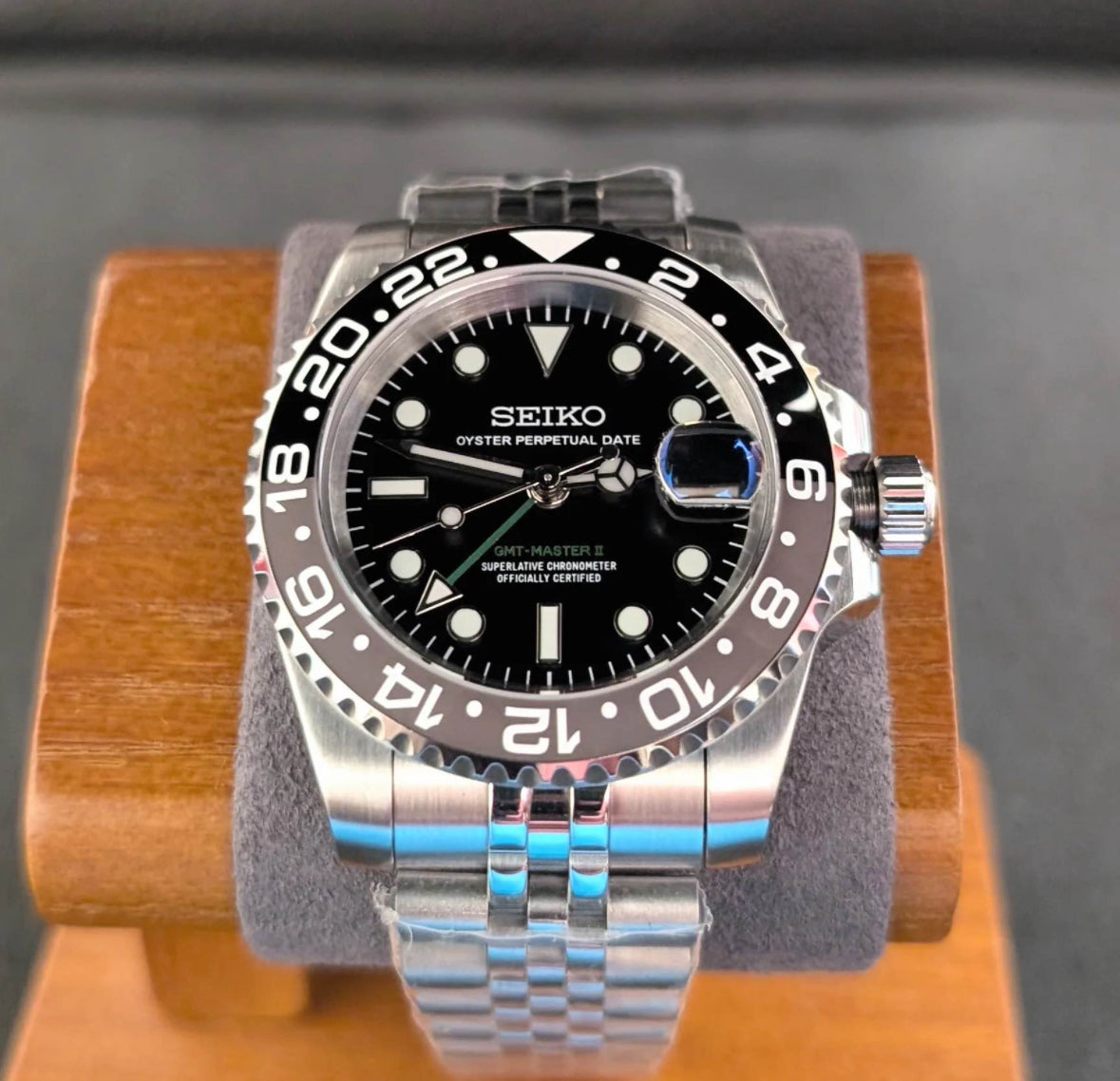 Bruce Wayne Seiko GMT- Master II 40