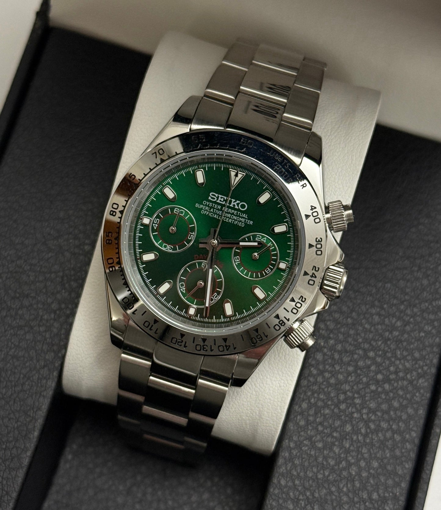 Seiko Daytona Mod ‘Steel Silver Bezel Green Dial’ 40
