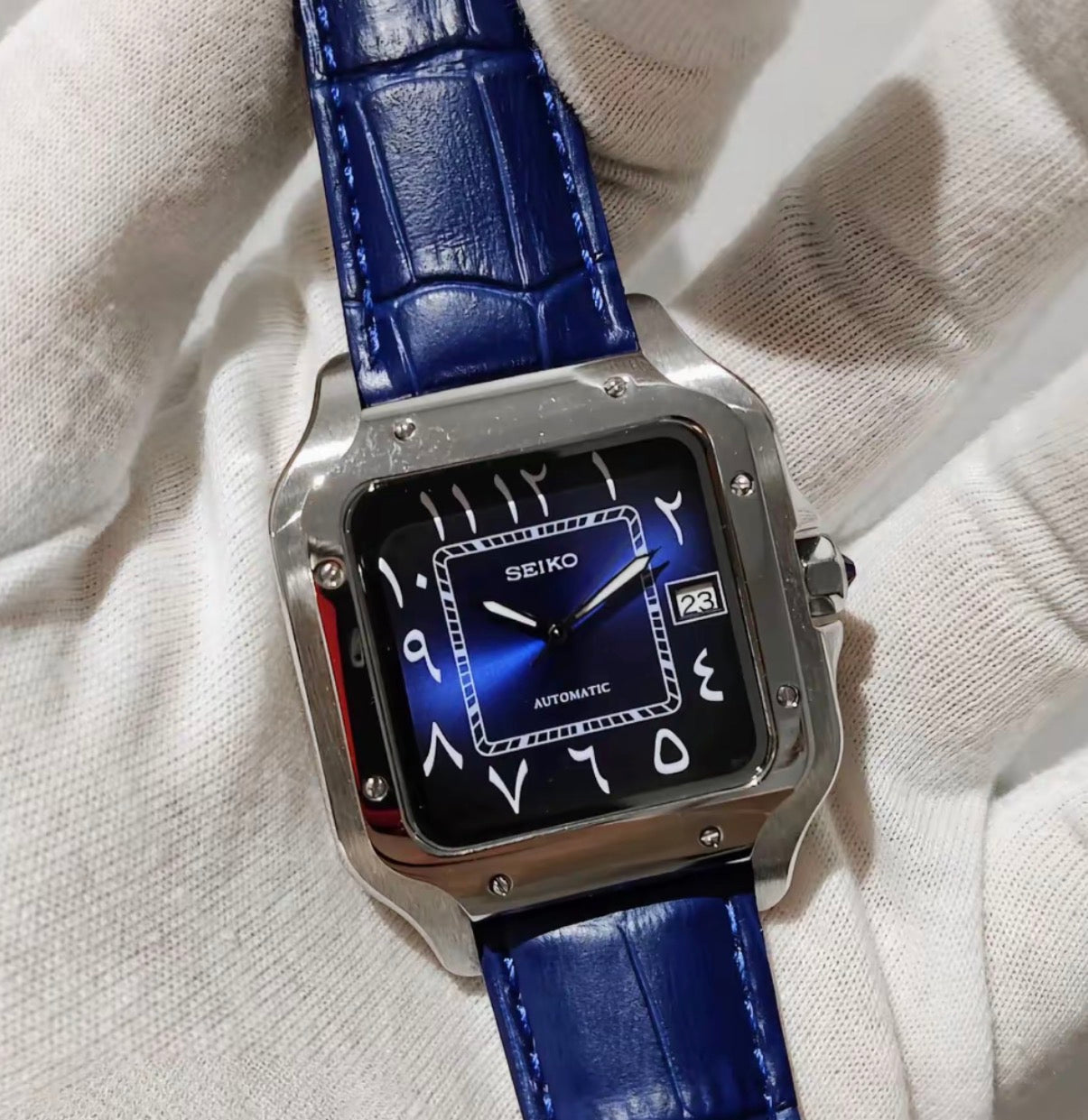 Seiko Santos Mod ‘Blue Arabic Dial Leather Strap’ 39