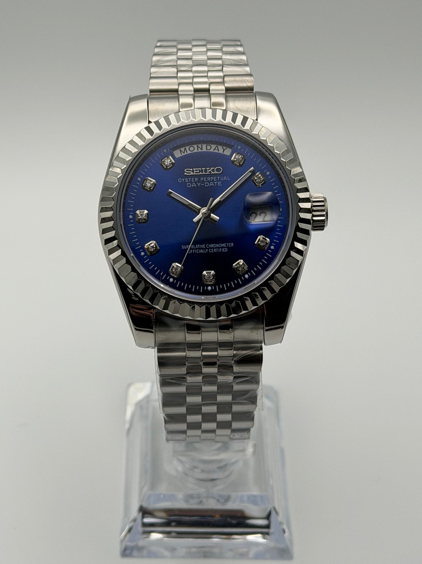 Seiko Day-date Mod ‘Midnight Blue Diamond Dial’ 39