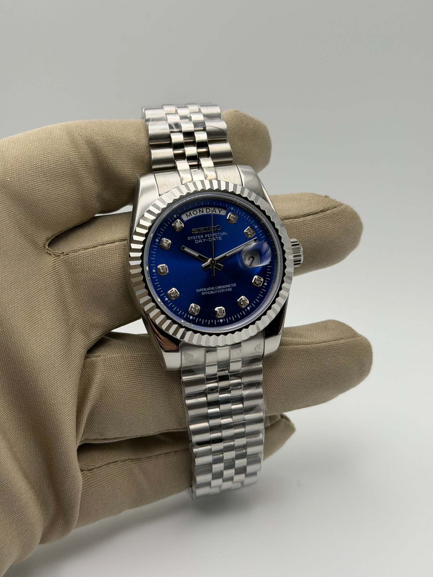 Seiko Day-date Mod ‘Midnight Blue Diamond Dial’ 39