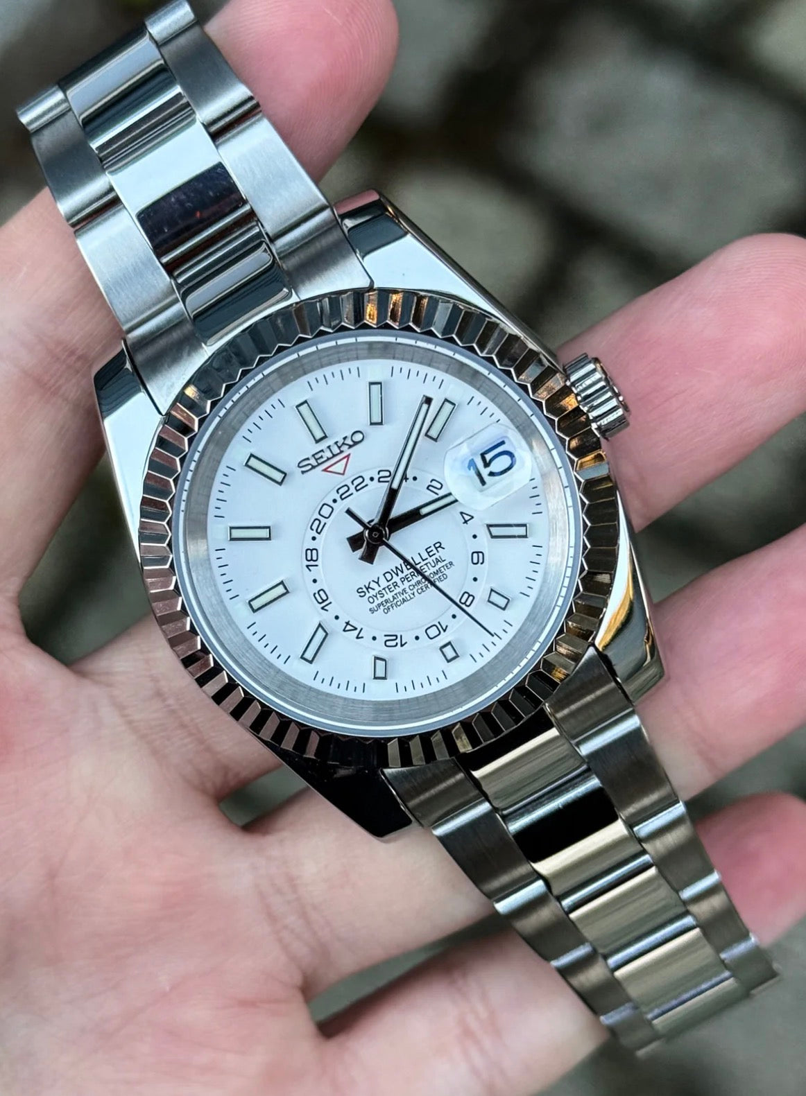 Seiko Sky-Dweller Mod ‘Steel White Dial’ 40