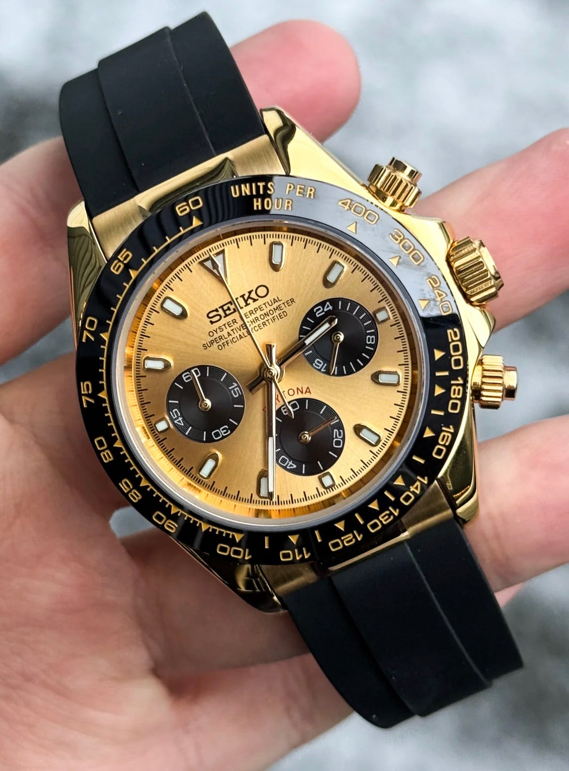 Seiko Daytona Mod ‘Full Gold Pikachu’ 40