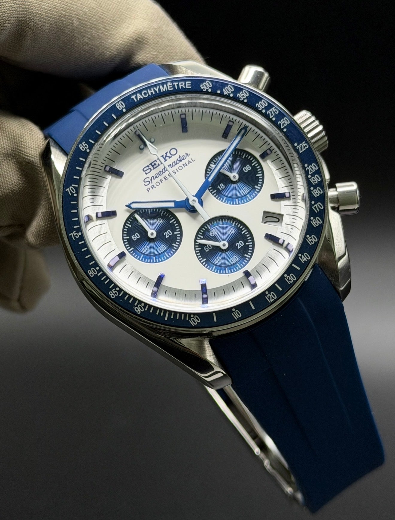 Seiko Speedmaster Mod ‘Snoopy’ Blue Rubber Strap 40