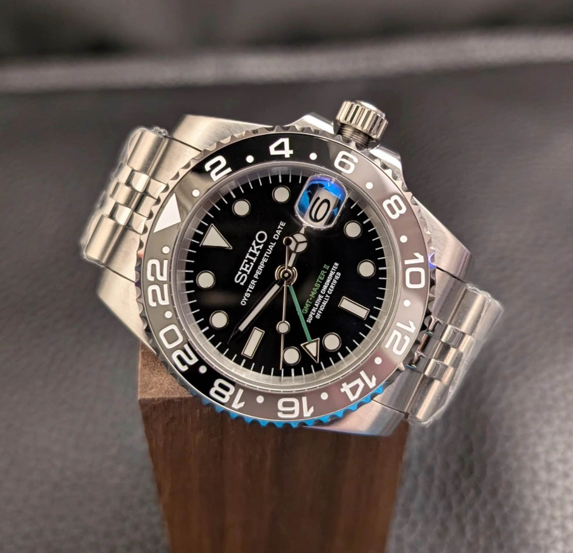 Bruce Wayne Seiko GMT- Master II 40
