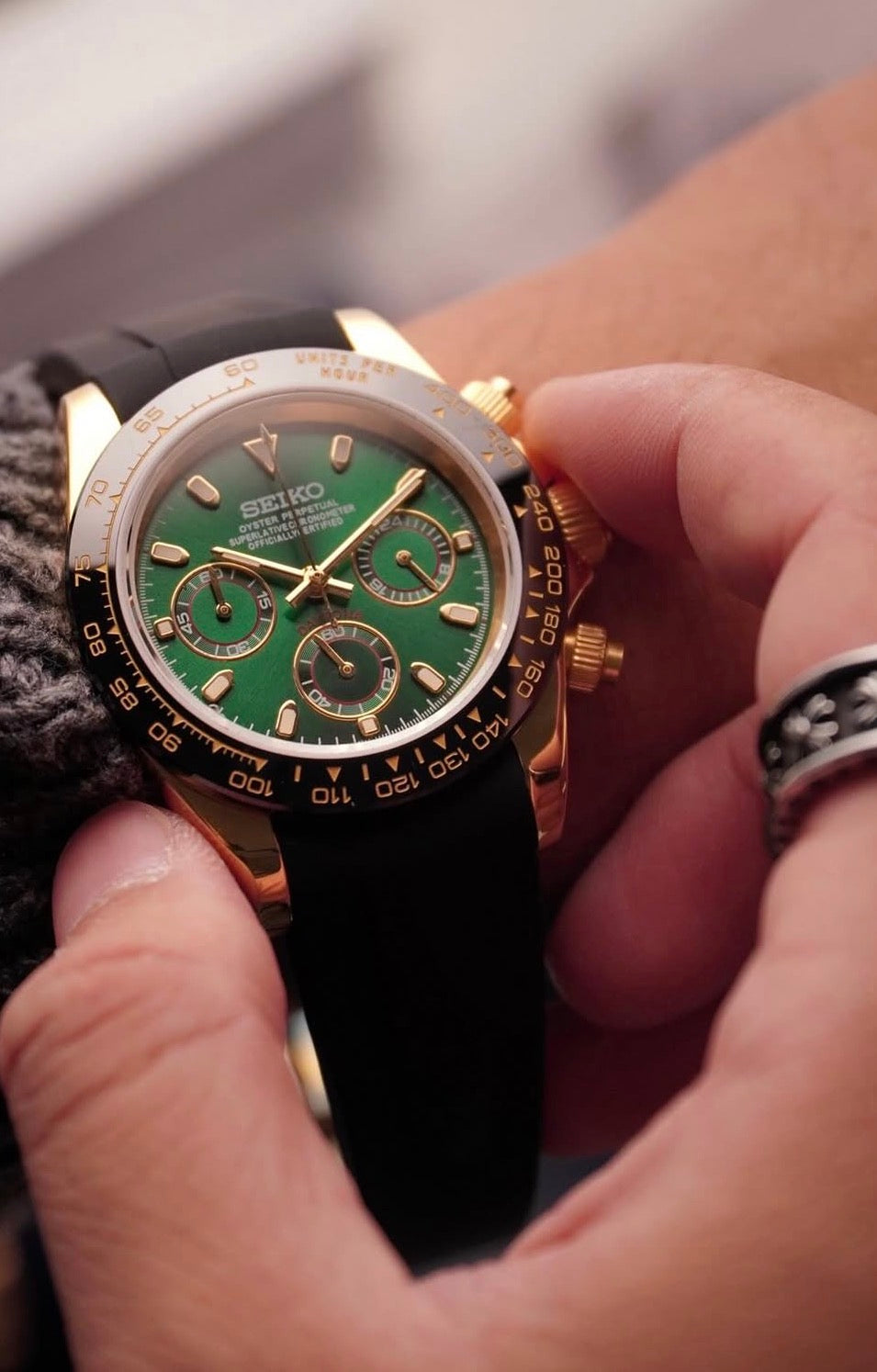 Seiko Daytona Mod ‘Gold Green Dial/Black Strap’ 40