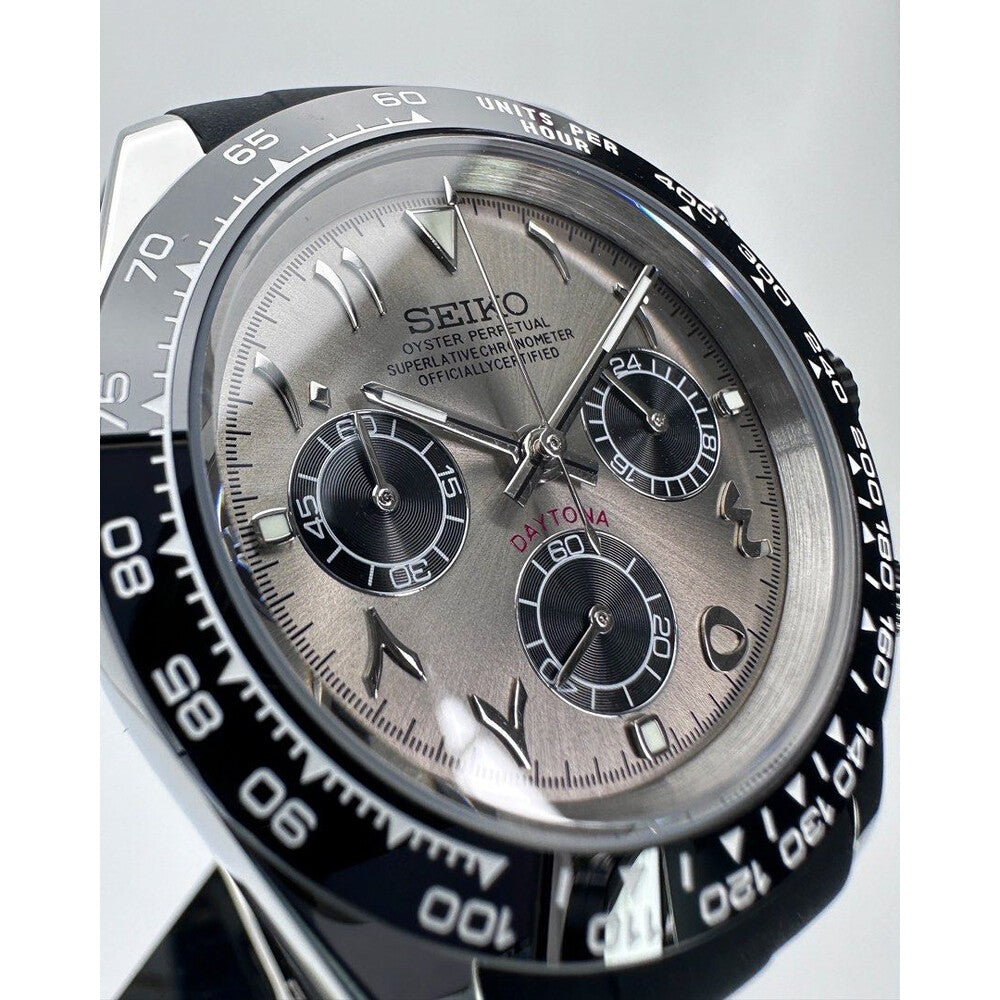Seiko Daytona ‘Ghost Arabic Dial Rubber Strap’ 40
