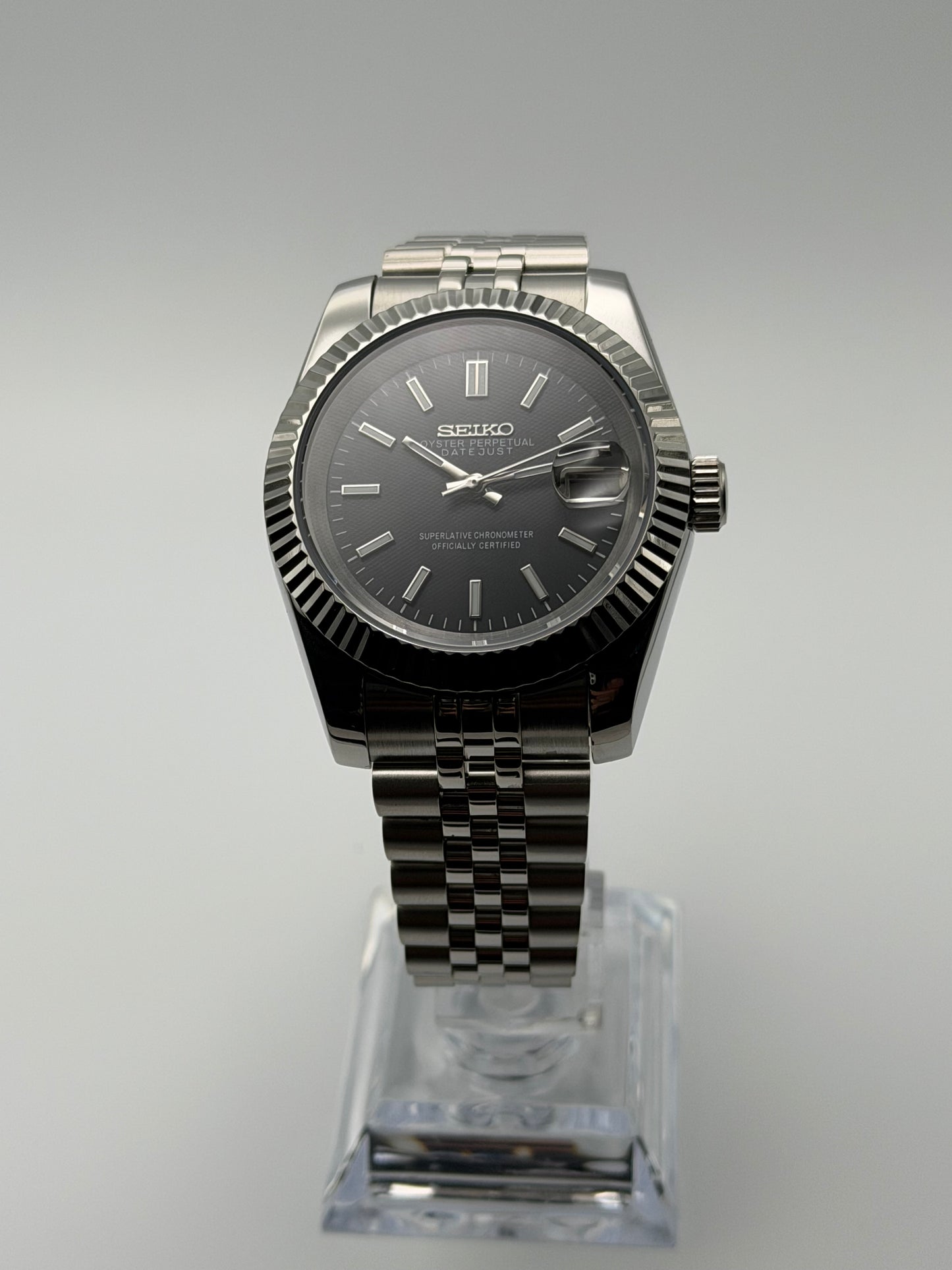 Seiko Date-Just Black Dial 36/39