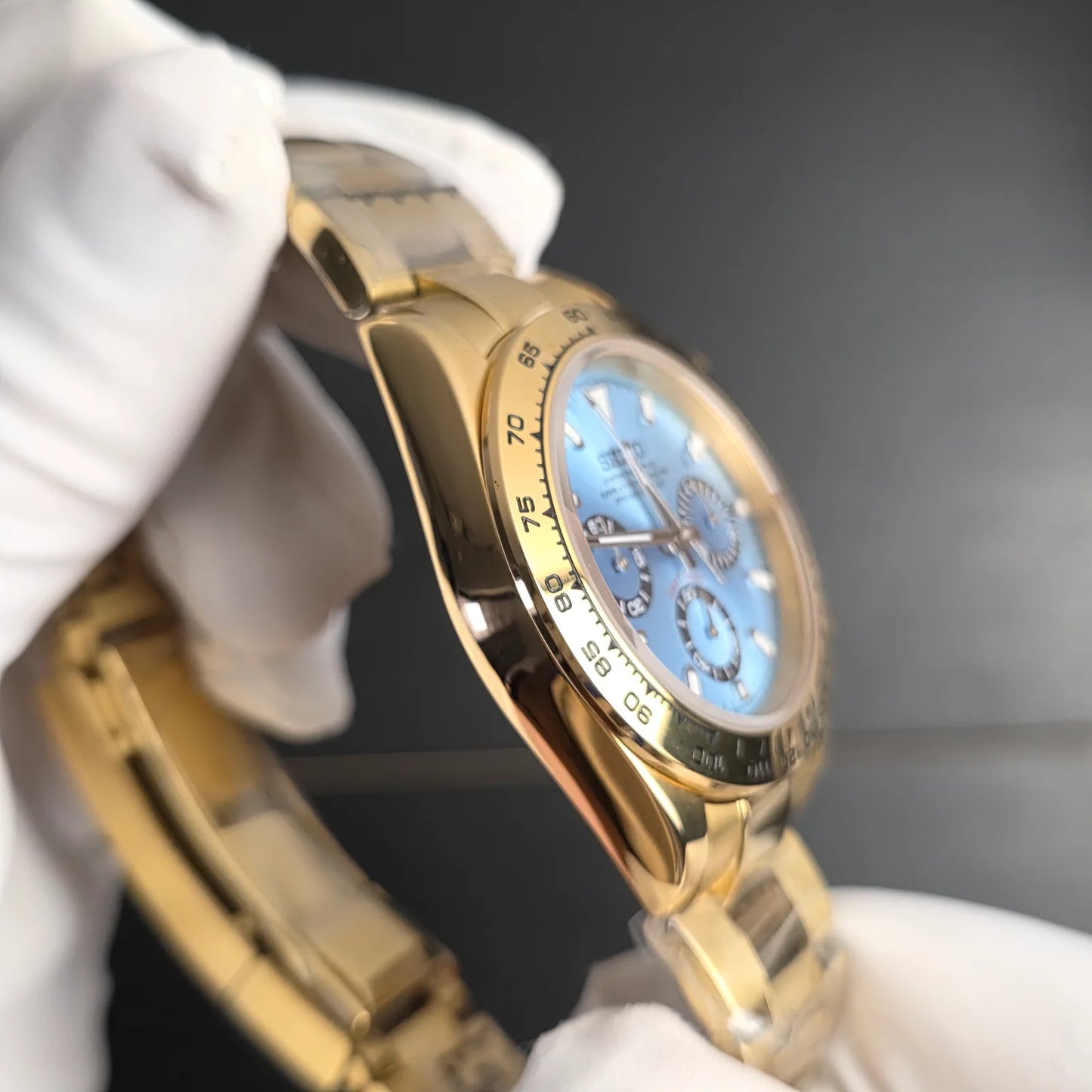 Seiko Daytona Mod ‘Full Gold/ Aqua Blue Dial’ 40