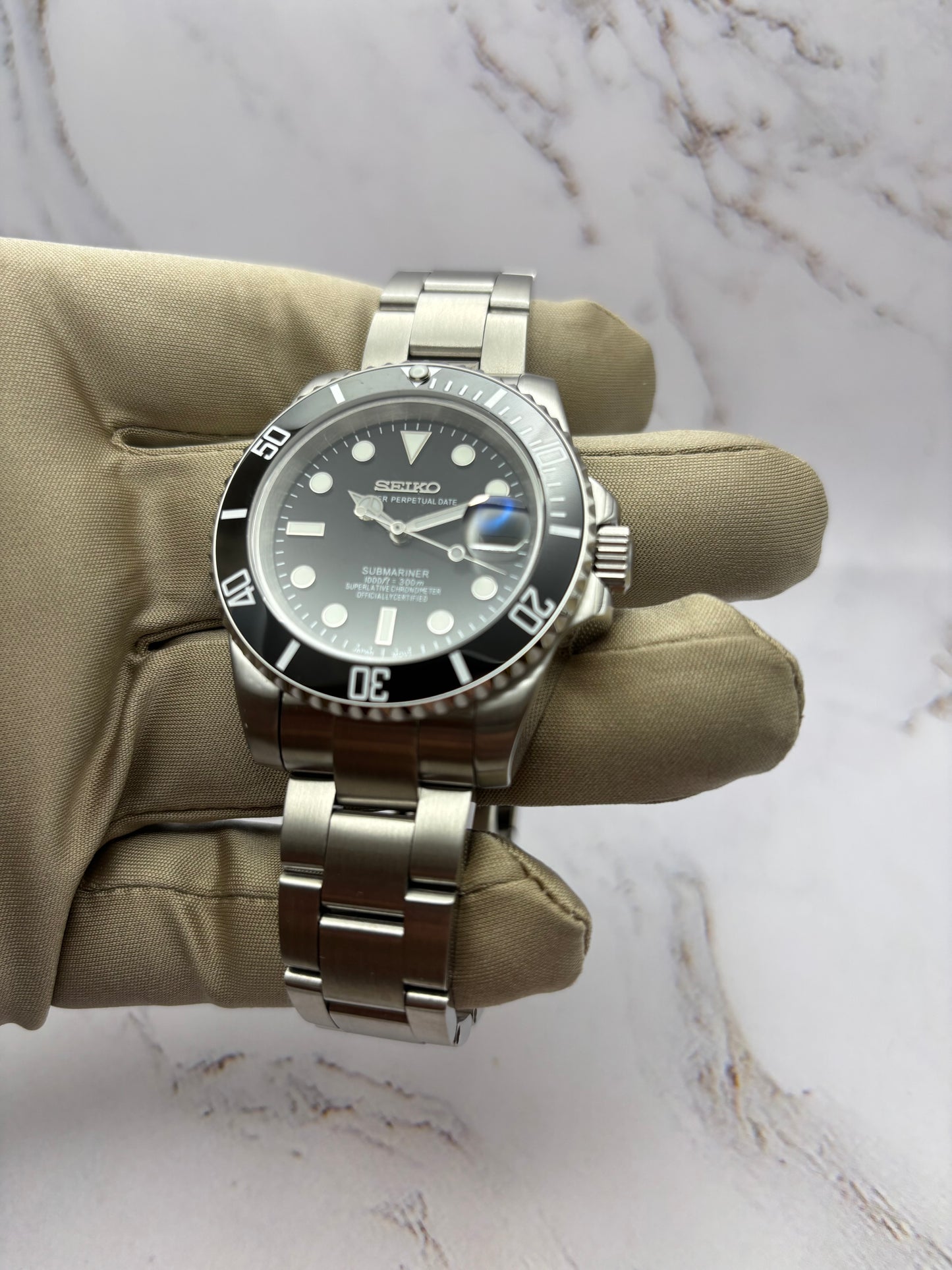 Black- Steel Seiko Submariner 40
