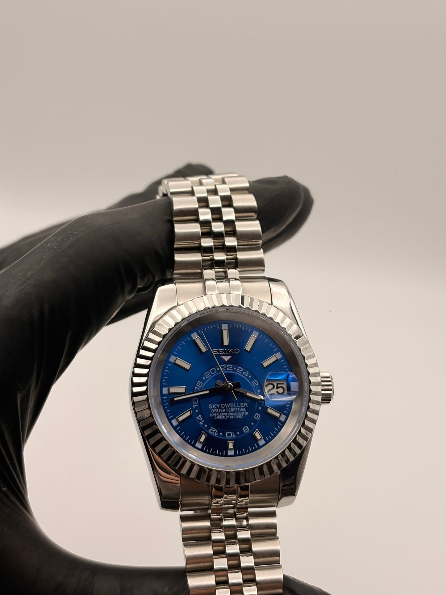 Seiko Sky- Dweller Mod ‘Azure Dial’ 40mm