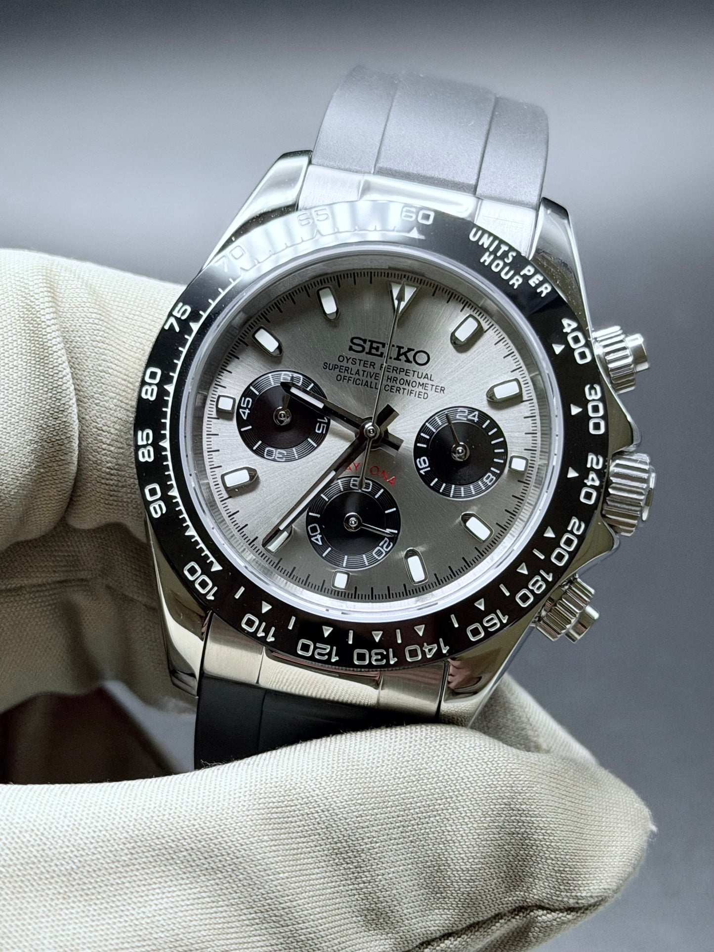 Seiko Daytona Mod Oyster-flex ‘Ghost’ 40mm