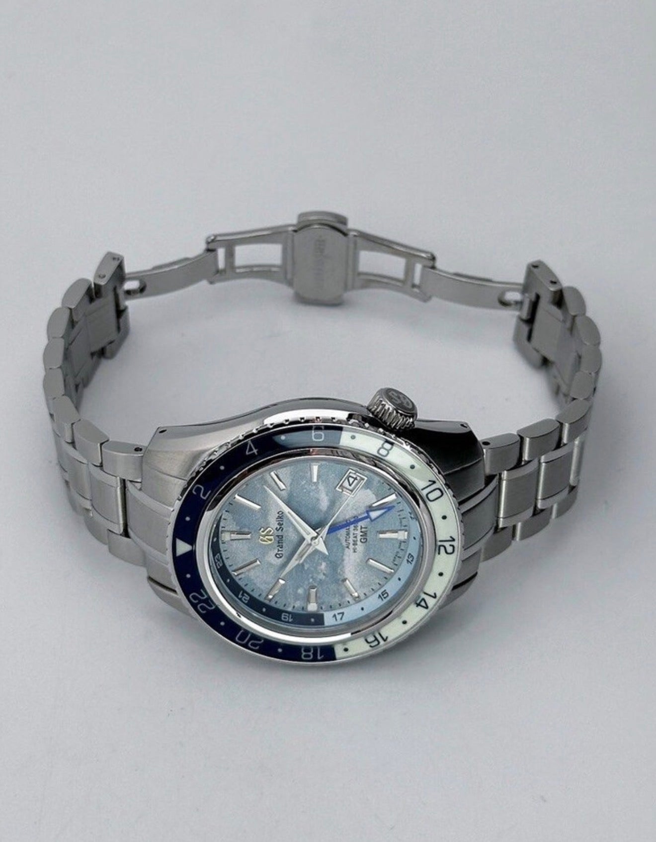 GS Mod GMT ‘Sea of Clouds’ 42mm