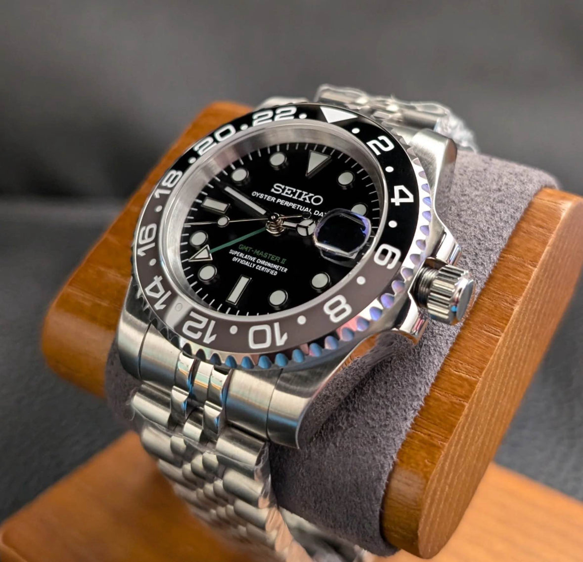 Bruce Wayne Seiko GMT- Master II 40