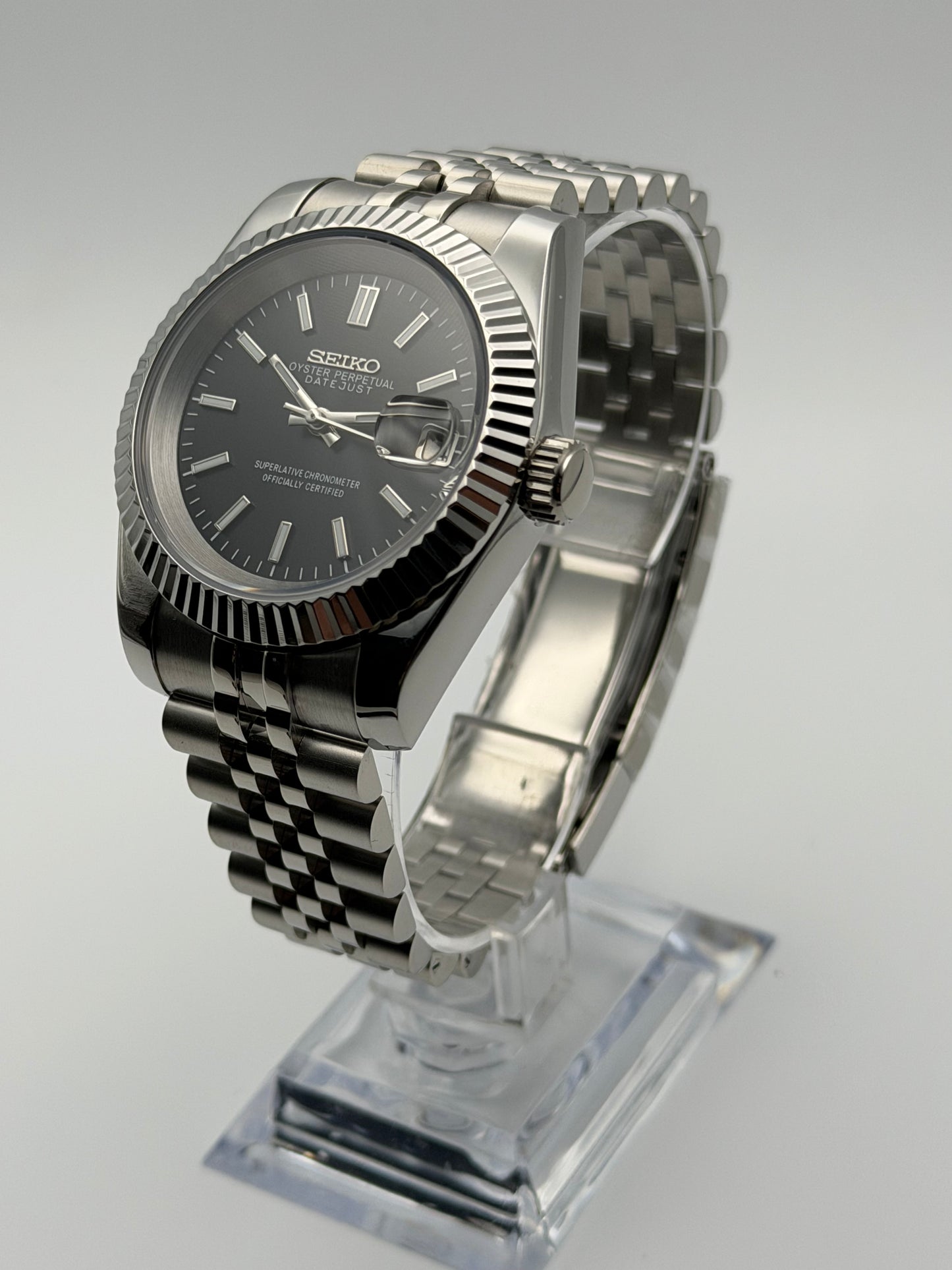 Seiko Date-Just Black Dial 36/39