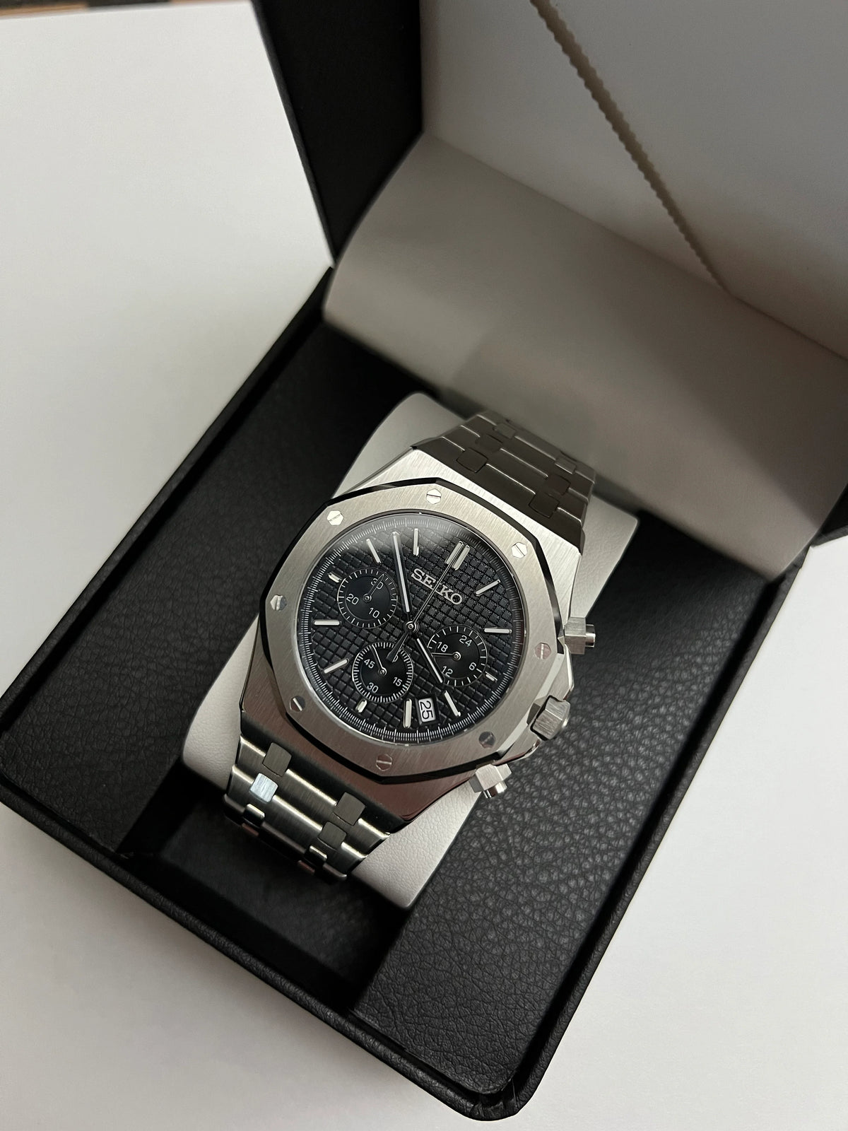 Seiko Royal Oak Mod ‘Steel Black Chrono’ 42