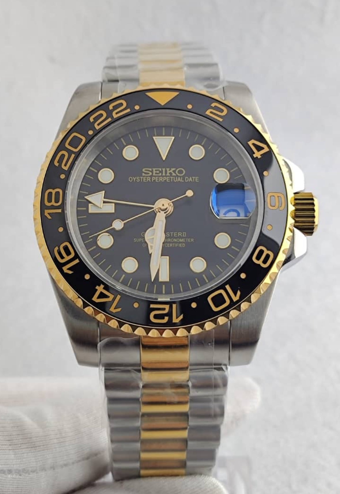 Gold Two-Tone Seiko GMT-Master II 40