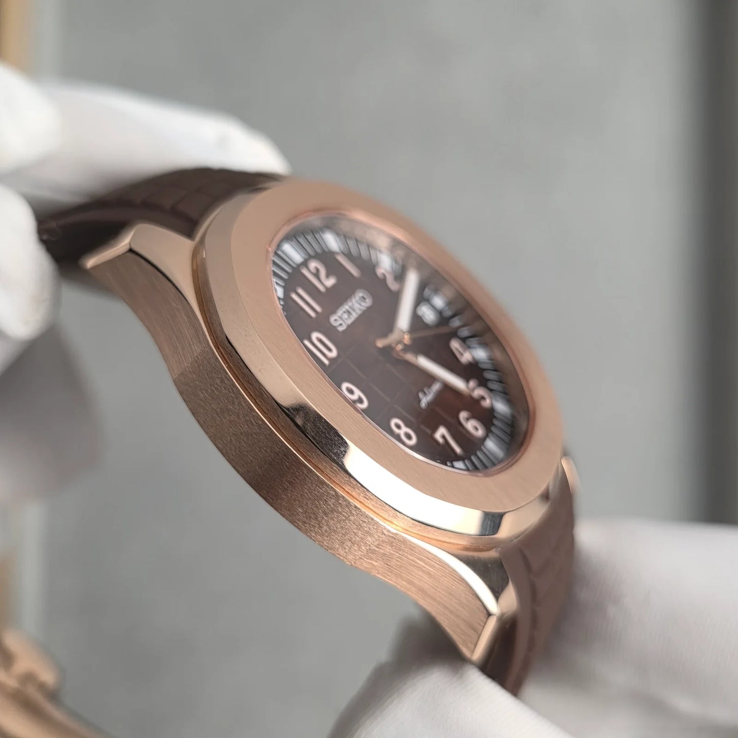 Seiko Aquanaut ’Rose Gold Chocolate Dial’ 40