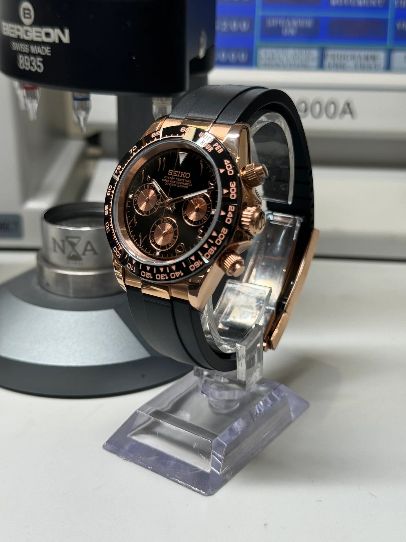 Seiko Daytona Mod Oyster-flex ‘Rose Gold Black Arabic Dial’ 40