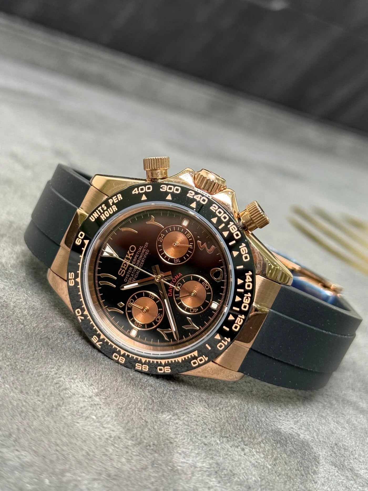 Seiko Daytona Mod Oyster-flex ‘Rose Gold Black Arabic Dial’ 40