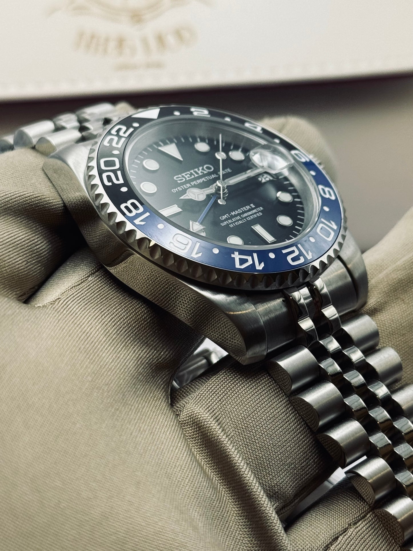 Batgirl Seiko GMT-Master II 40