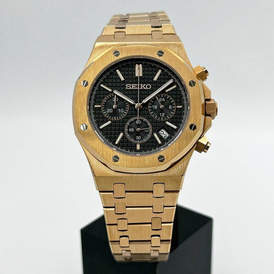 Gold “SEIKOAK” Chronograph Black Dial 42