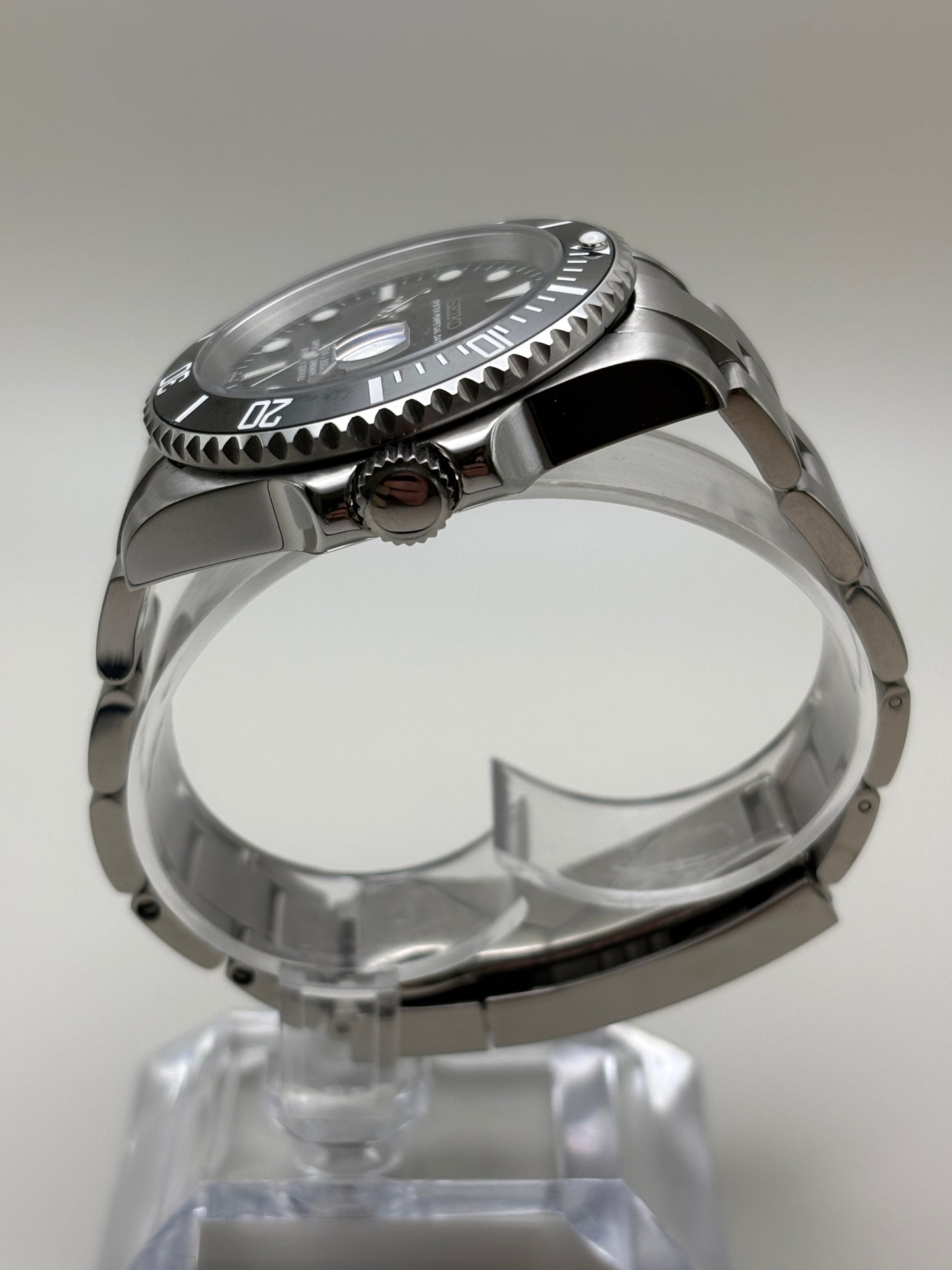 Black- Steel Seiko Submariner 40