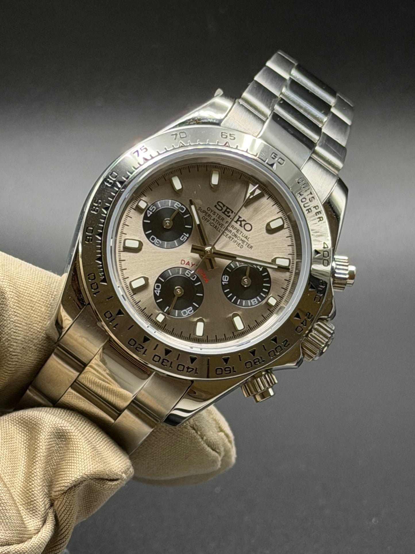 Seiko Daytona Mod ‘Silver Bezel Ghost’ 40