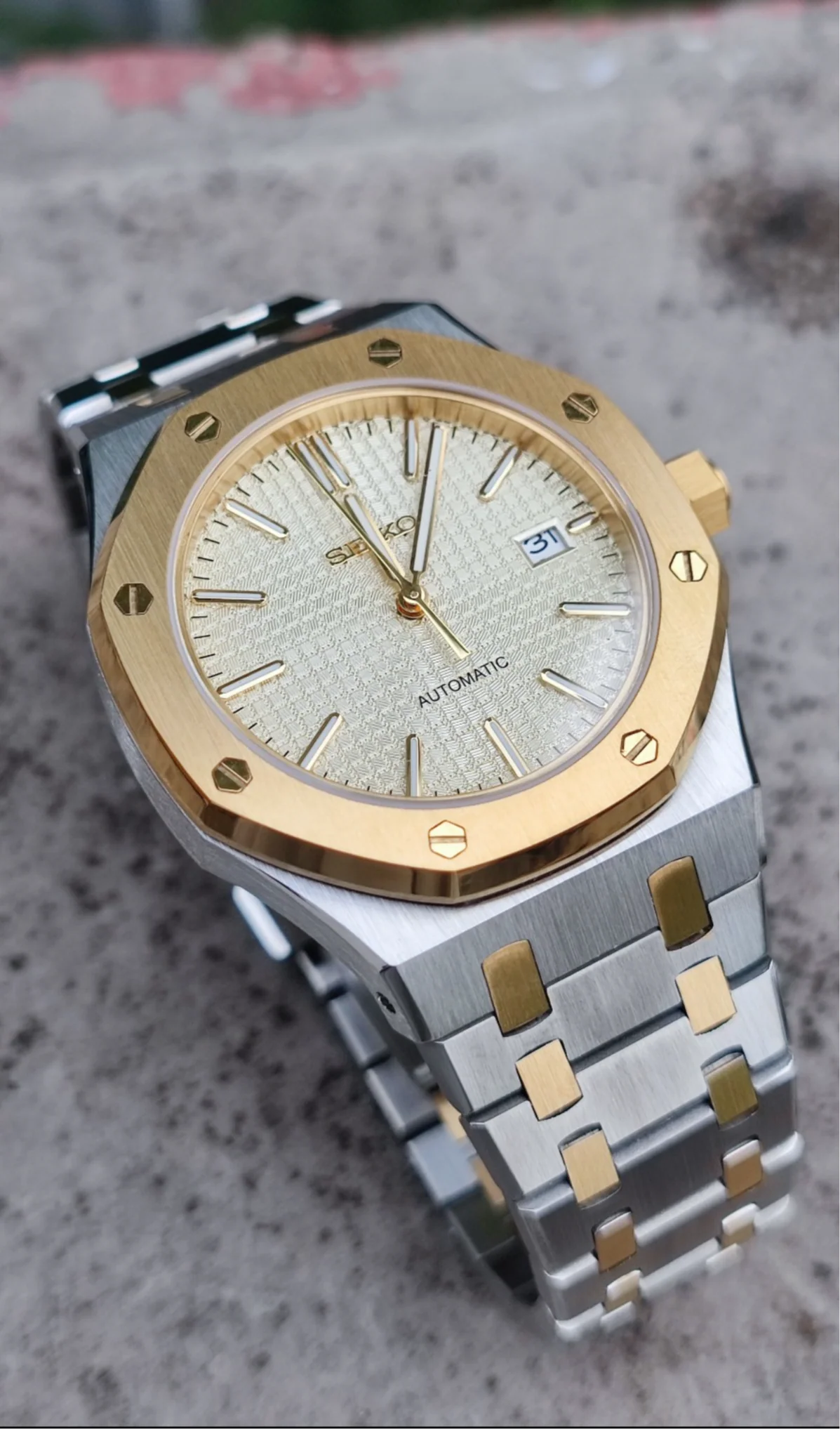 Seiko Royal Oak Mod ‘Two-Tone Gold Dial’ 41mm