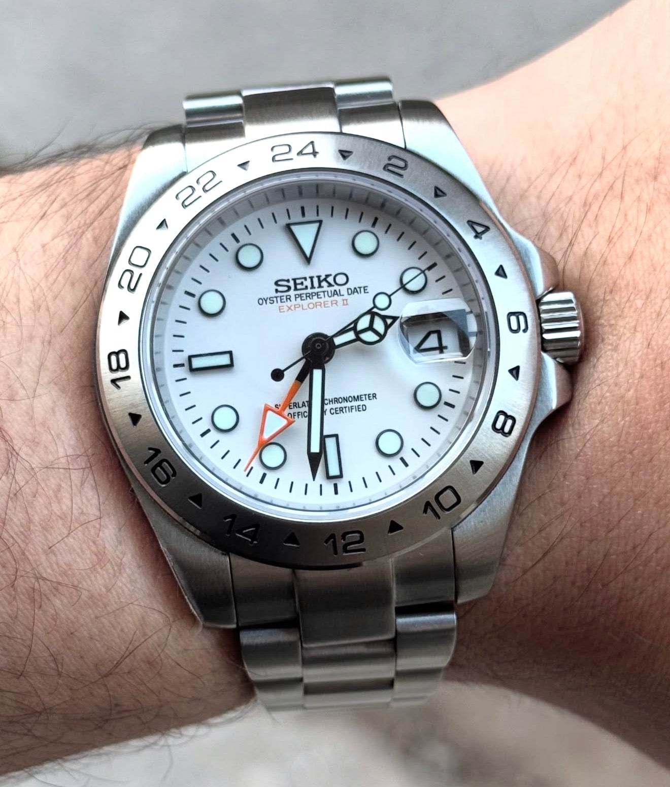 Seiko Explorer II GMT Mod ‘White Dial’ 40