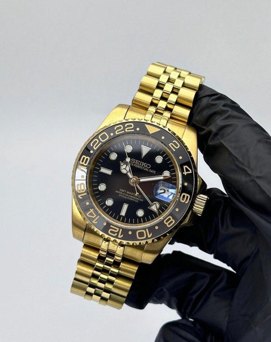 Seiko Gold ‘Bruce Wayne’ GMT- Master II Mod 40