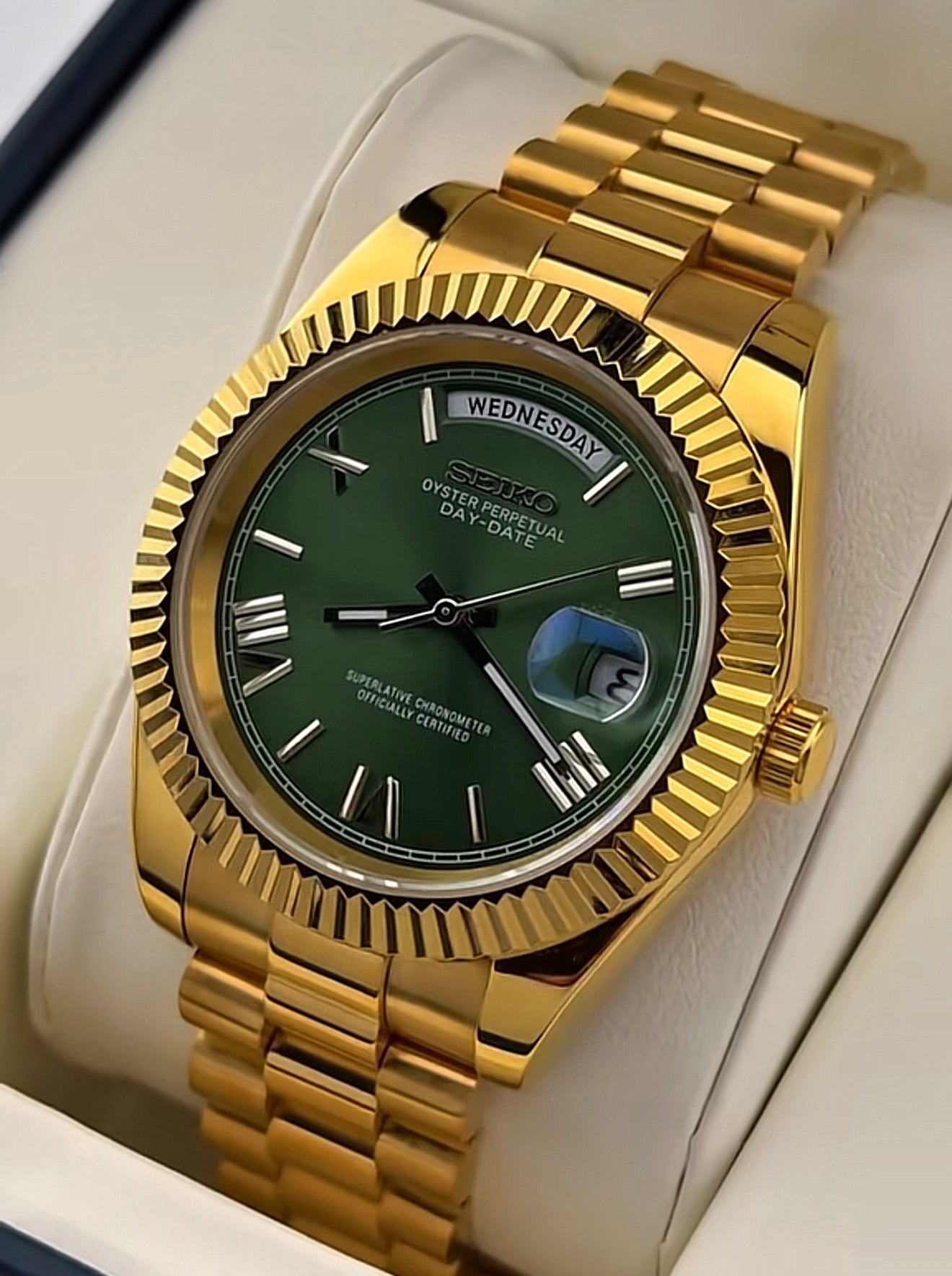 Seiko Day-date Mod ‘Gold/Green Sunburst Dial’ 39