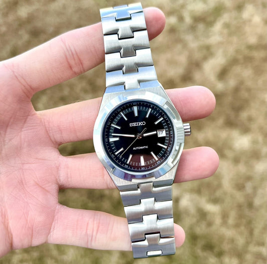 Seiko VC Mod ‘Overseas’ Black Dial 40mm