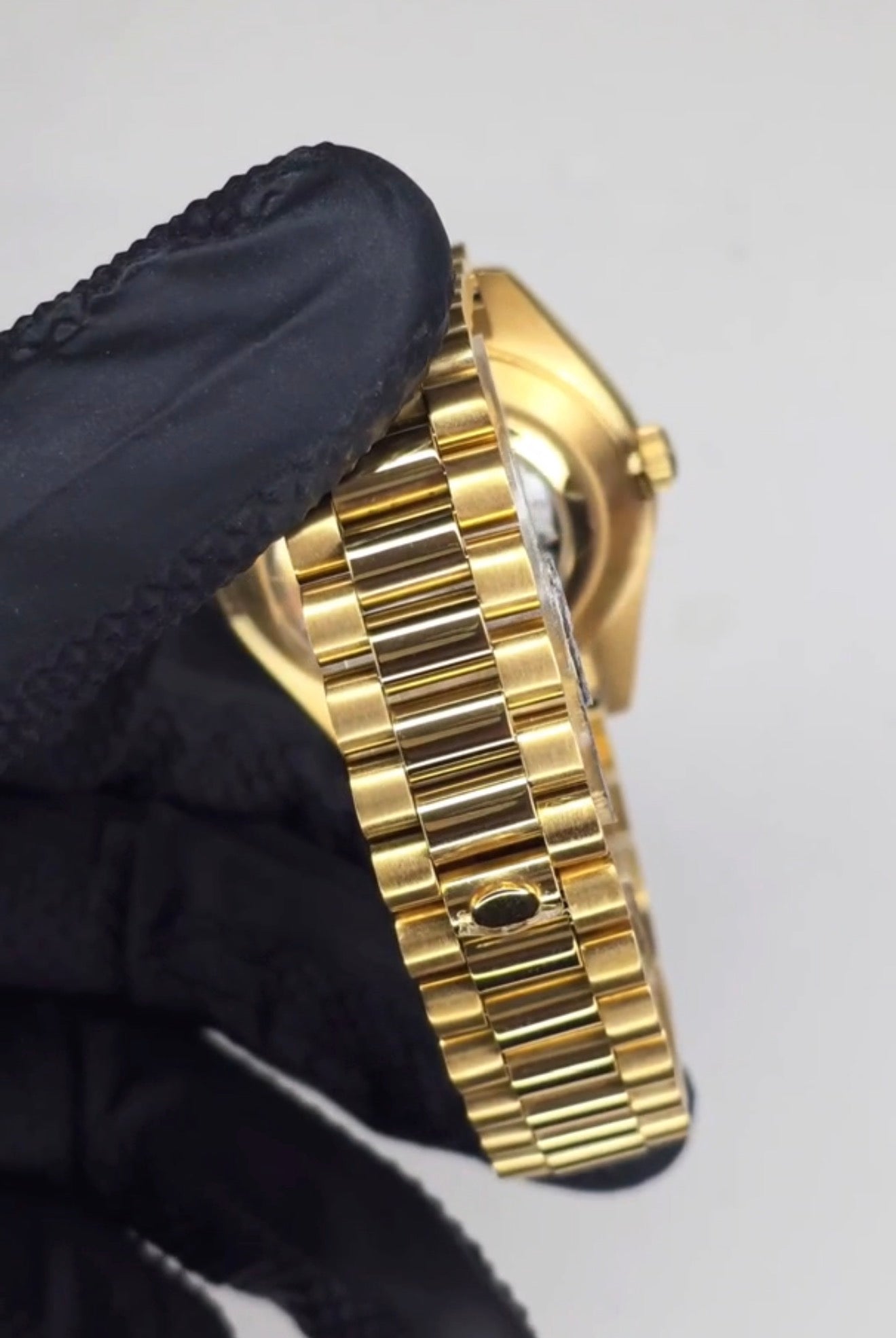 Seiko Day-date Mod ‘Yellow Gold Roman Green Dial’ 40