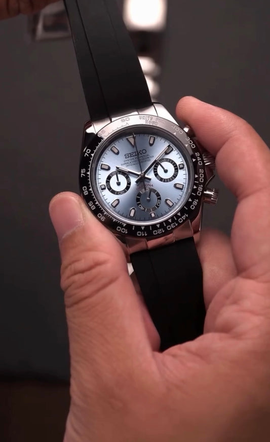 Seiko Daytona Mod ‘Aqua Blue Dial Oyster-flex’ 40