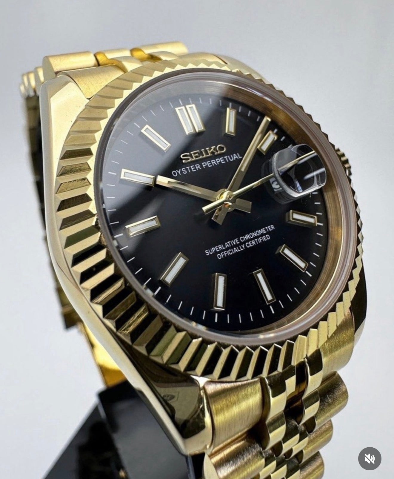 Seiko Datejust Mod ’Full Gold’ Black Dial 36/39mm