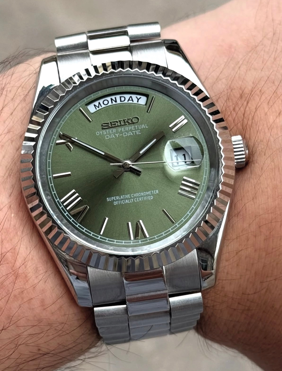 Seiko Day-Date Homage Watch – Roman Green Dial, Miyota 8285, 36